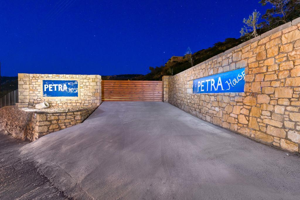 Petra House Karpathos Villa Exterior photo